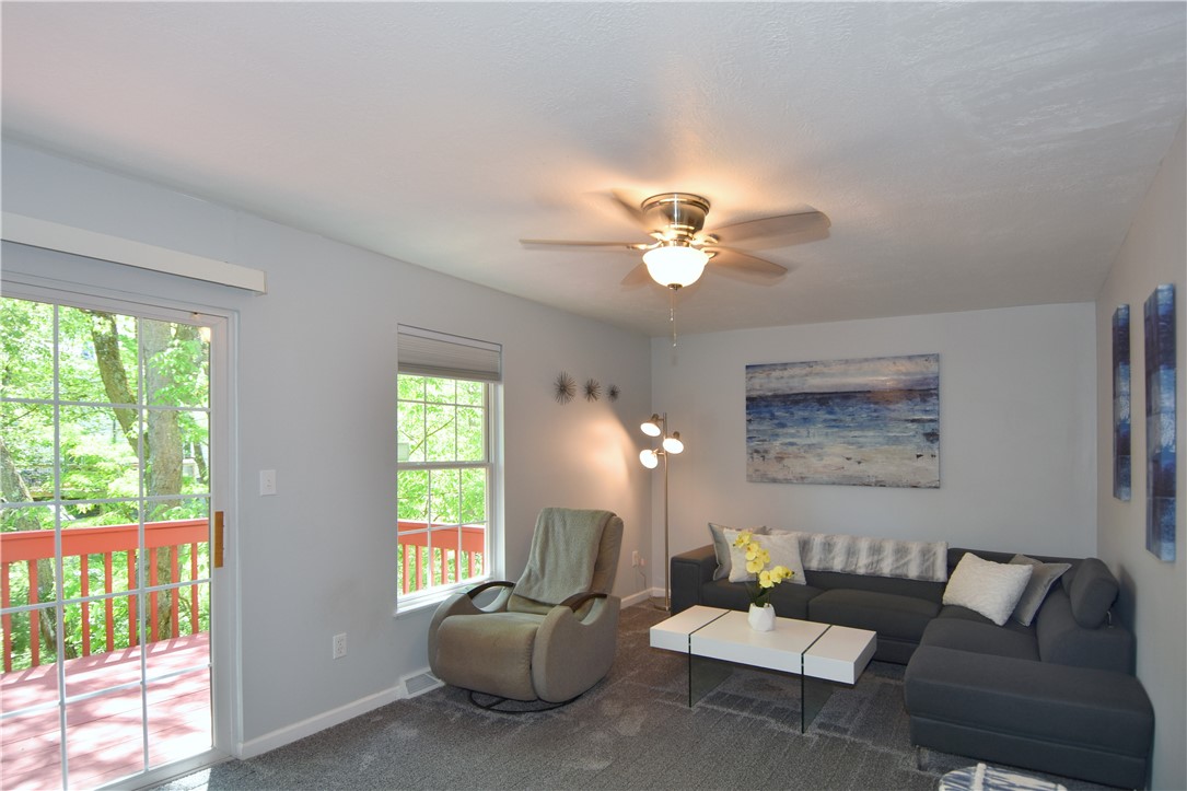 3094 Meadow Brook