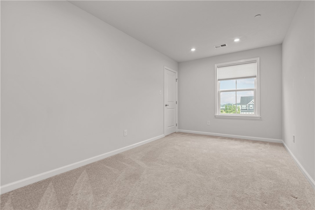 6202 Elm Rd