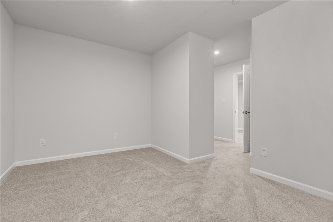 6202 Elm Rd