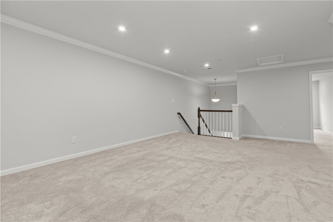 6202 Elm Rd