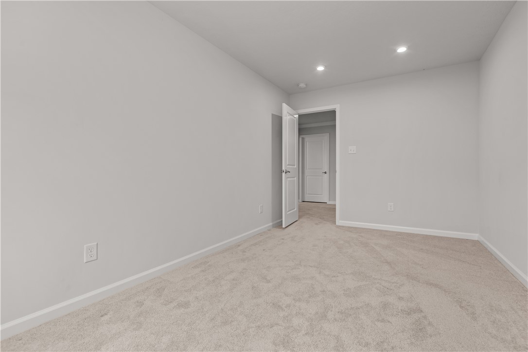 6202 Elm Rd