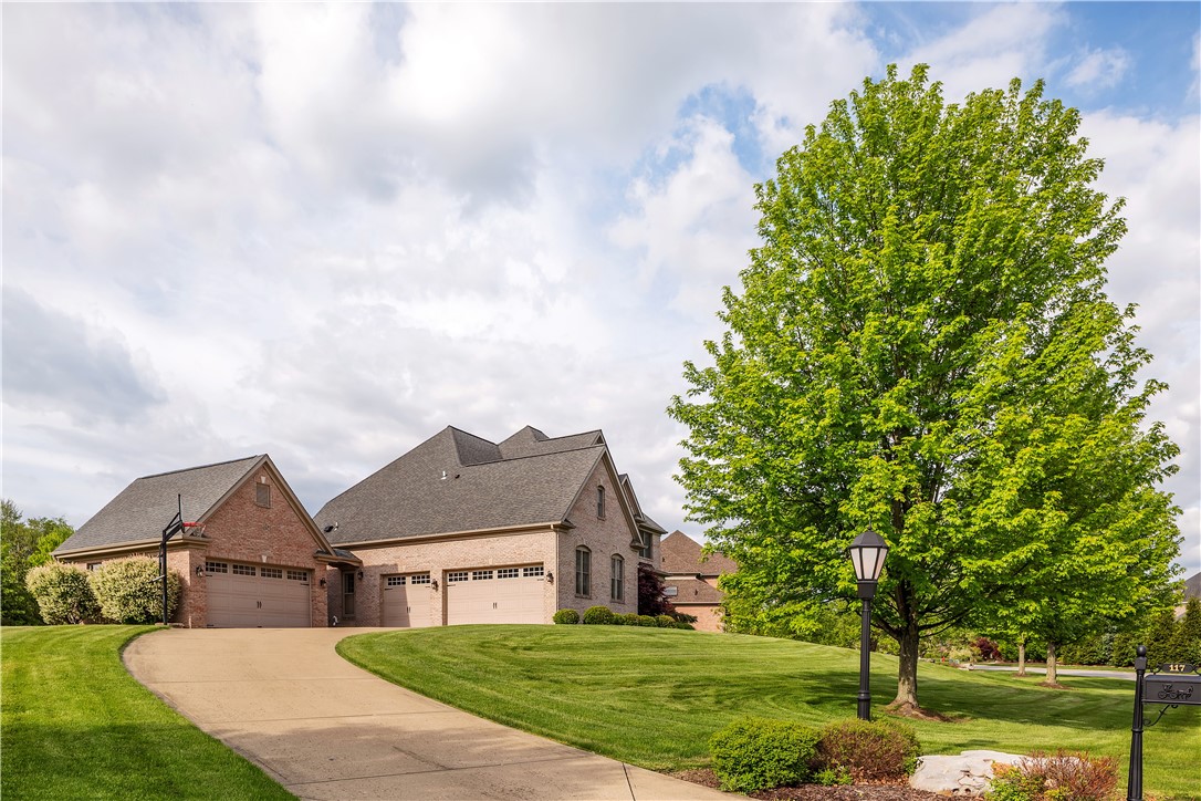 117 Majestic Dr