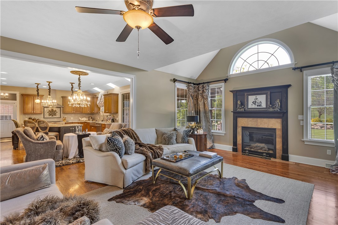 117 Majestic Dr