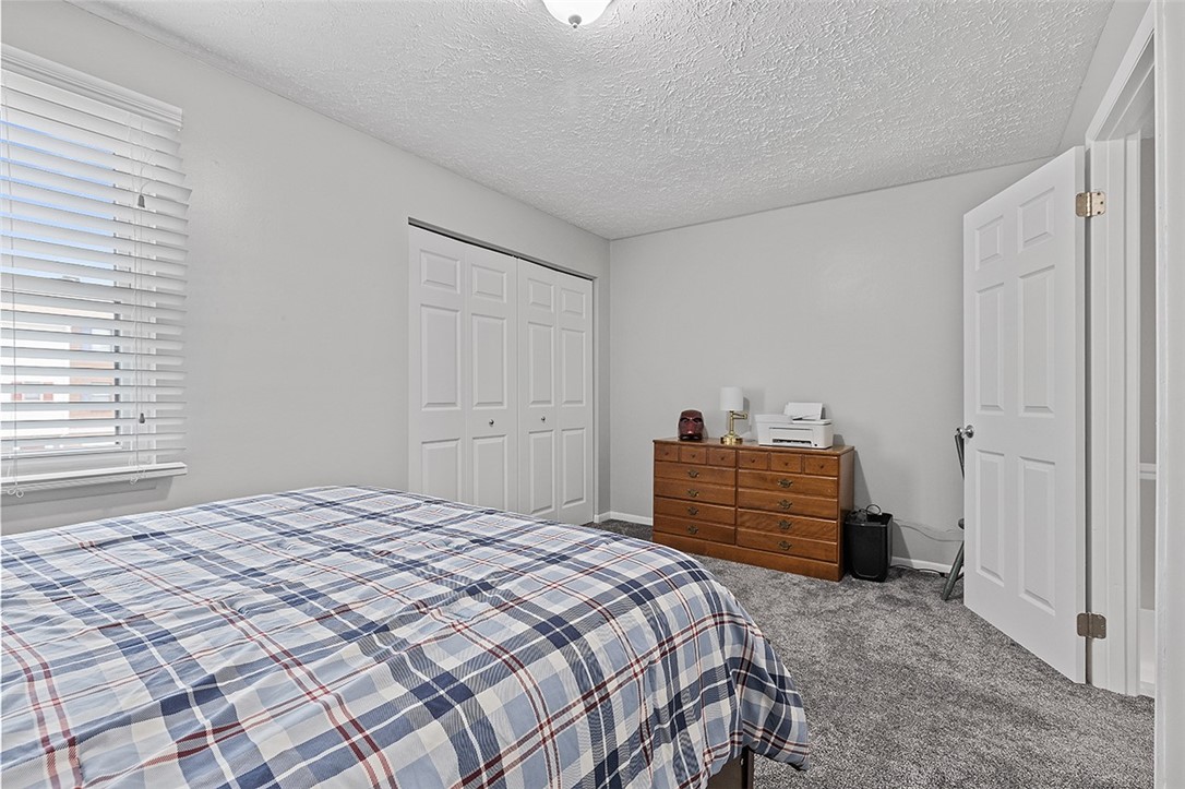 121 Woodhaven Dr