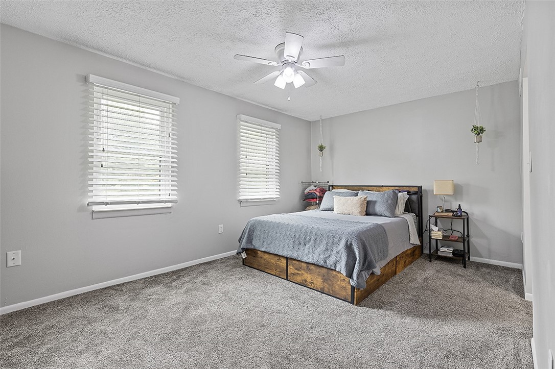 121 Woodhaven Dr