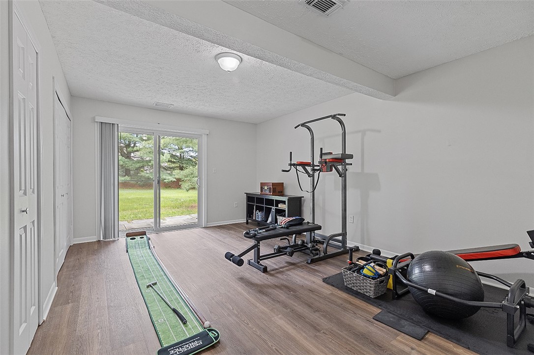 121 Woodhaven Dr
