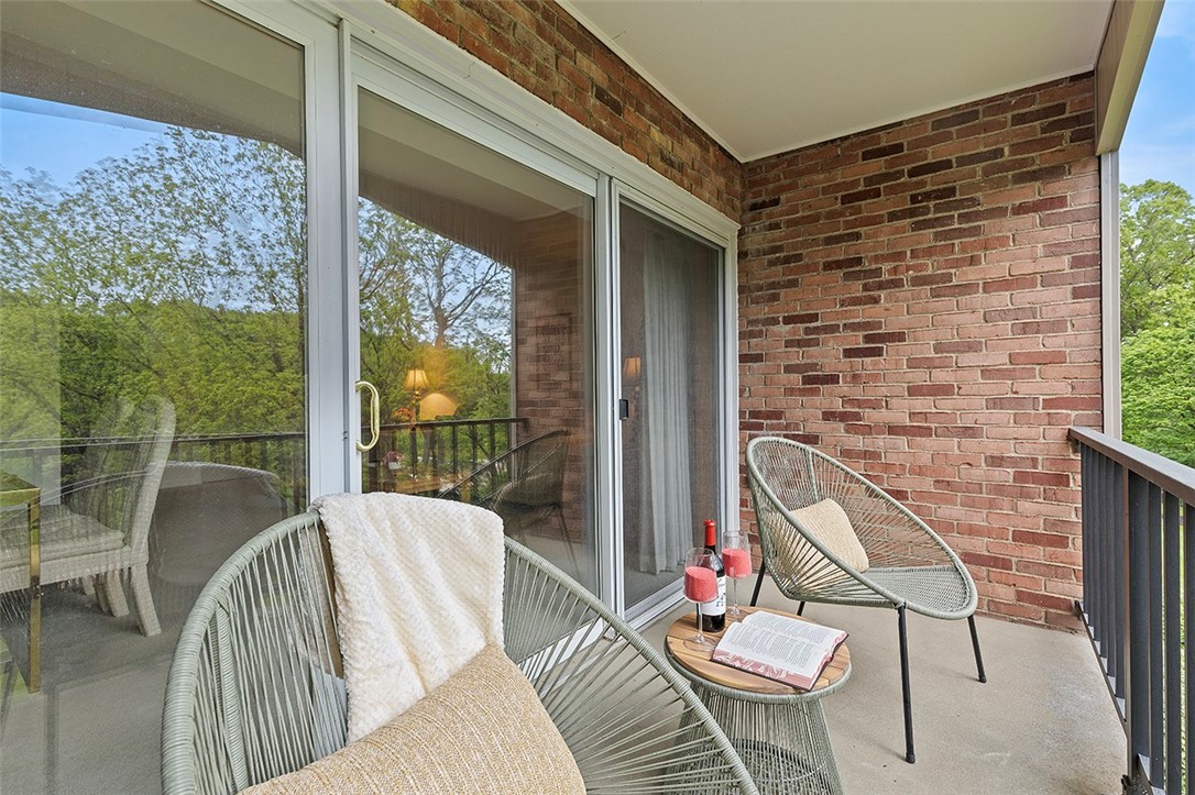 595 Calais Dr 316