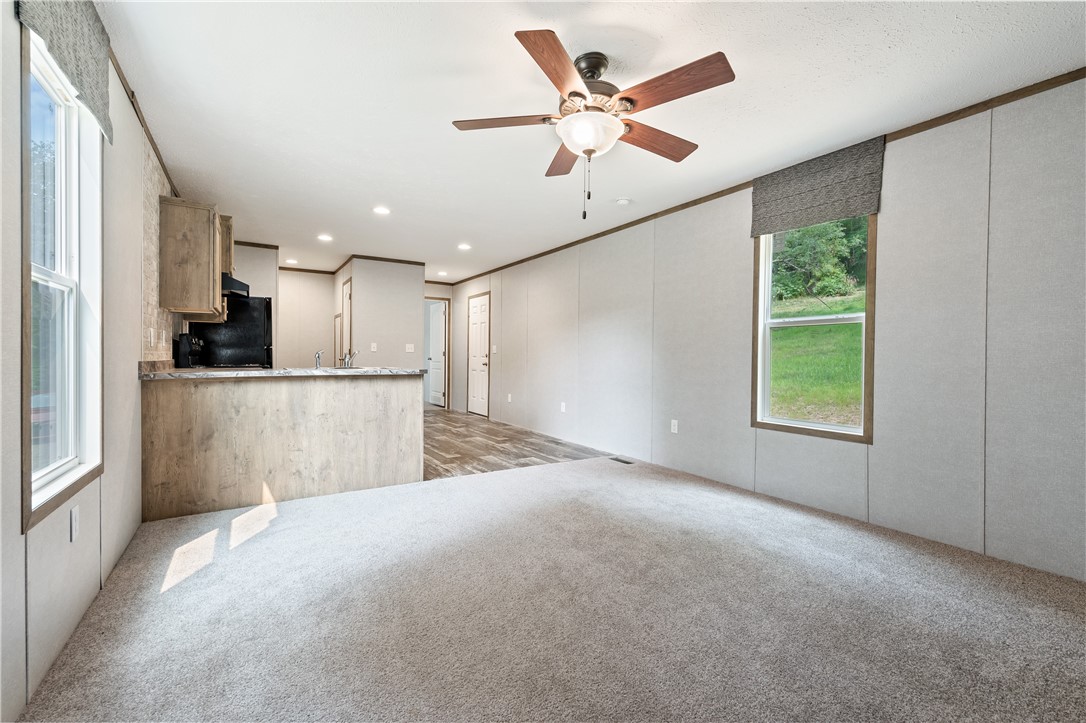 213 Main Hill Rd