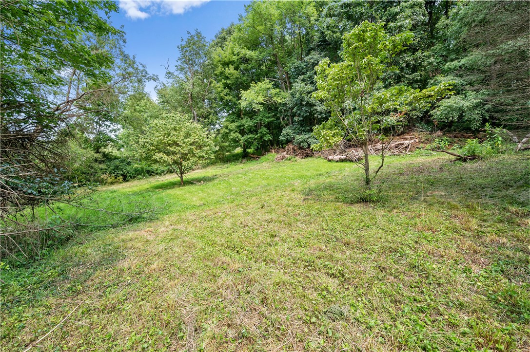 213 Main Hill Rd