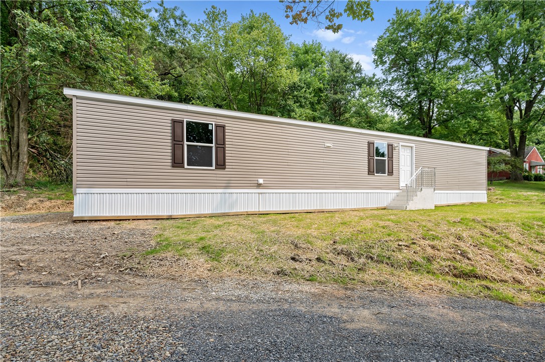 213 Main Hill Rd