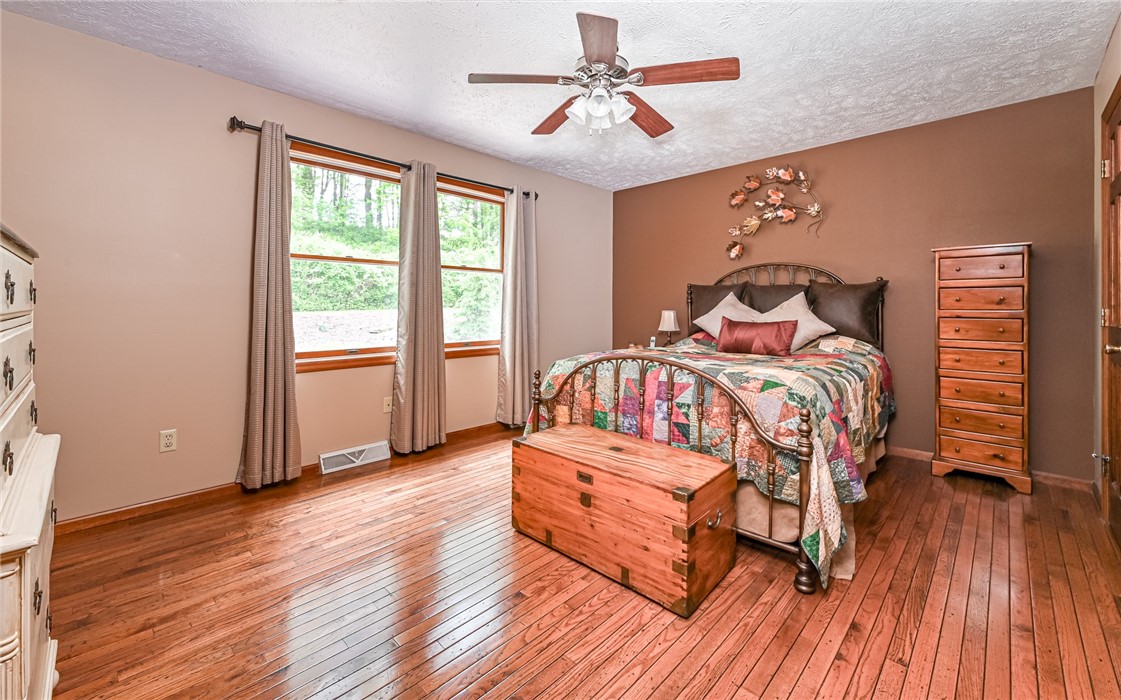 133 Miller Rd