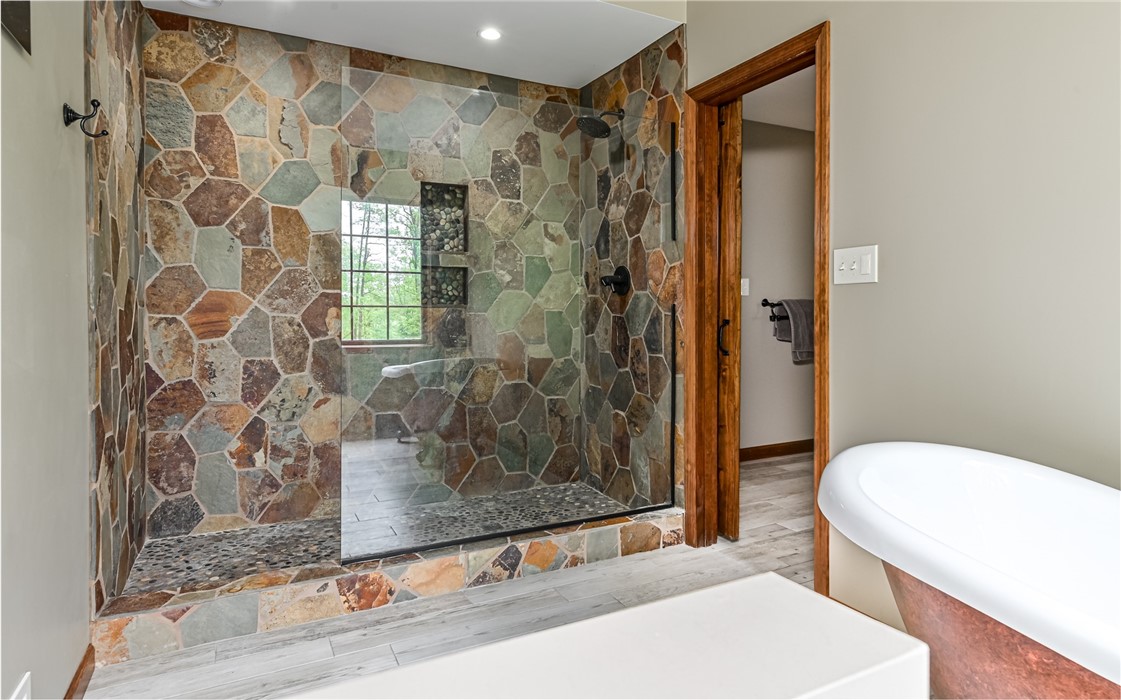 4541 Nature Trail Dr