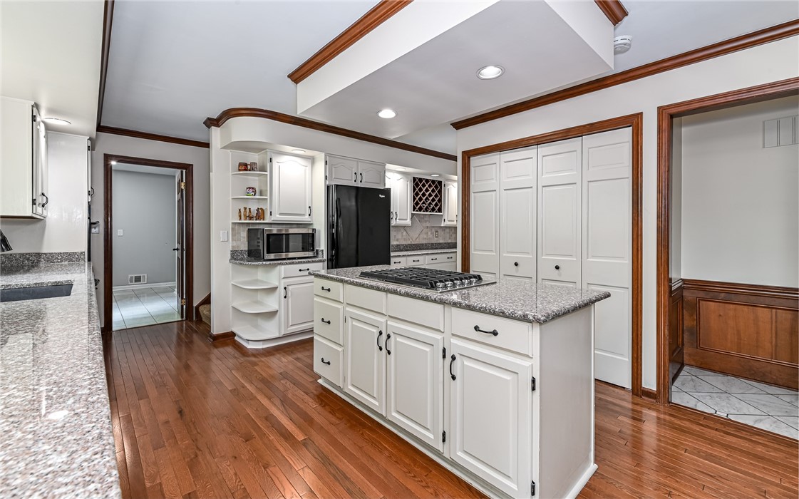 4541 Nature Trail Dr