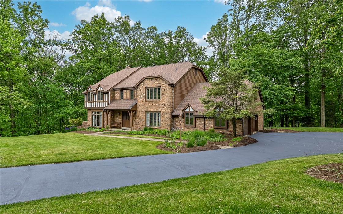 4541 Nature Trail Dr