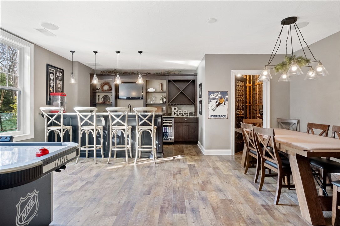 338 Buckingham Dr