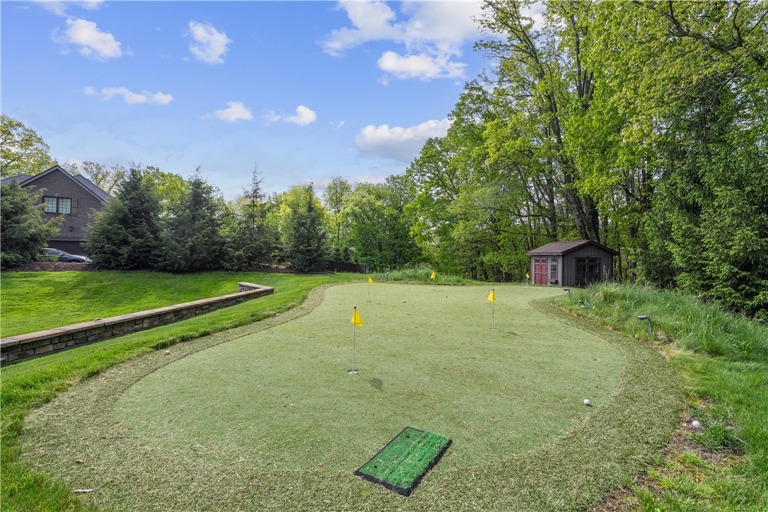 338 Buckingham Dr
