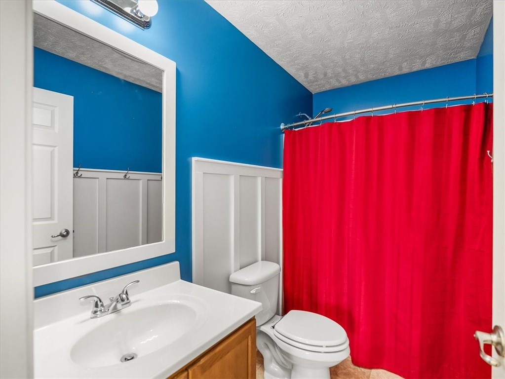 8045 Maureen Dr