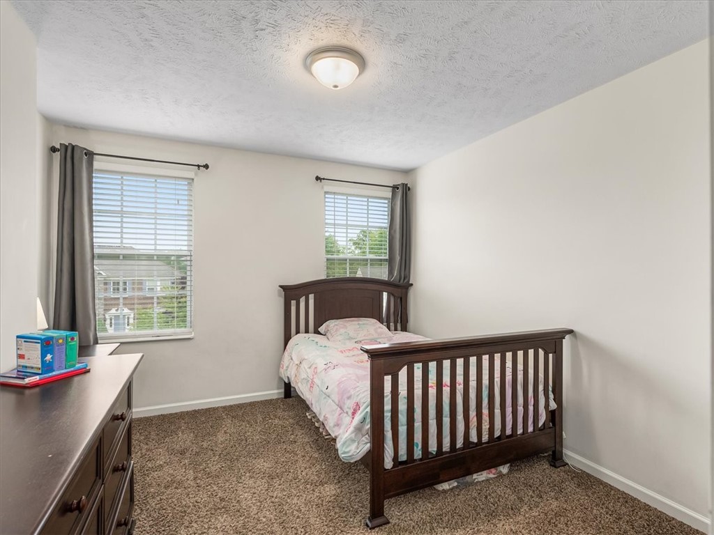 8045 Maureen Dr