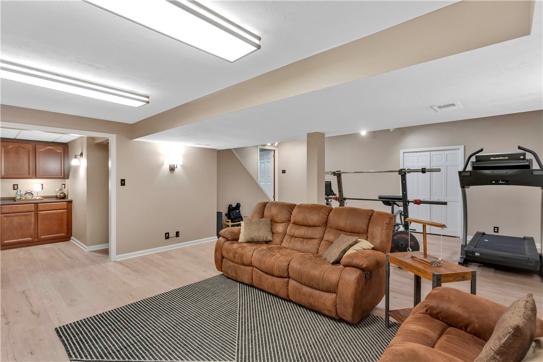 207 Springhouse Dr