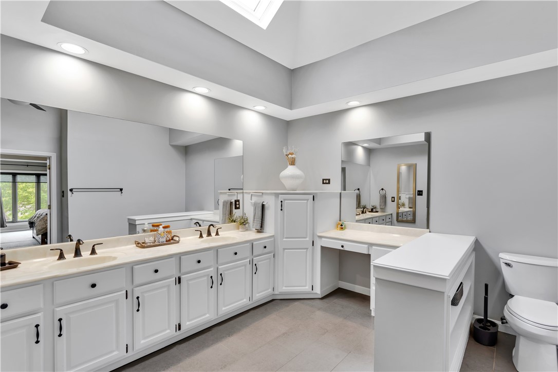 207 Springhouse Dr