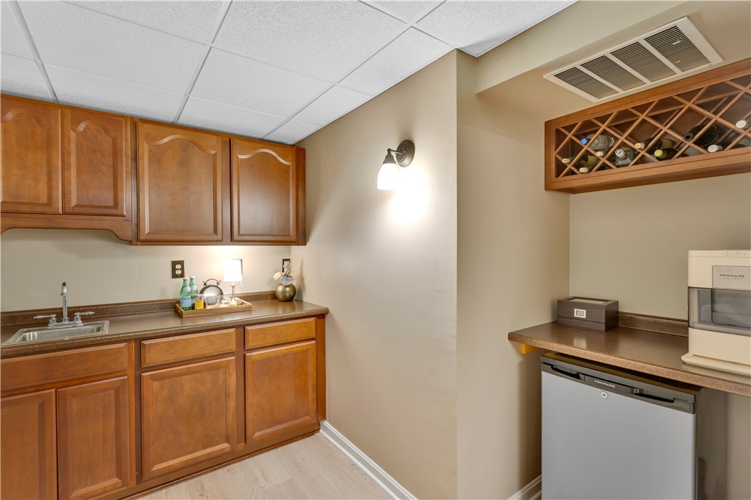 207 Springhouse Dr