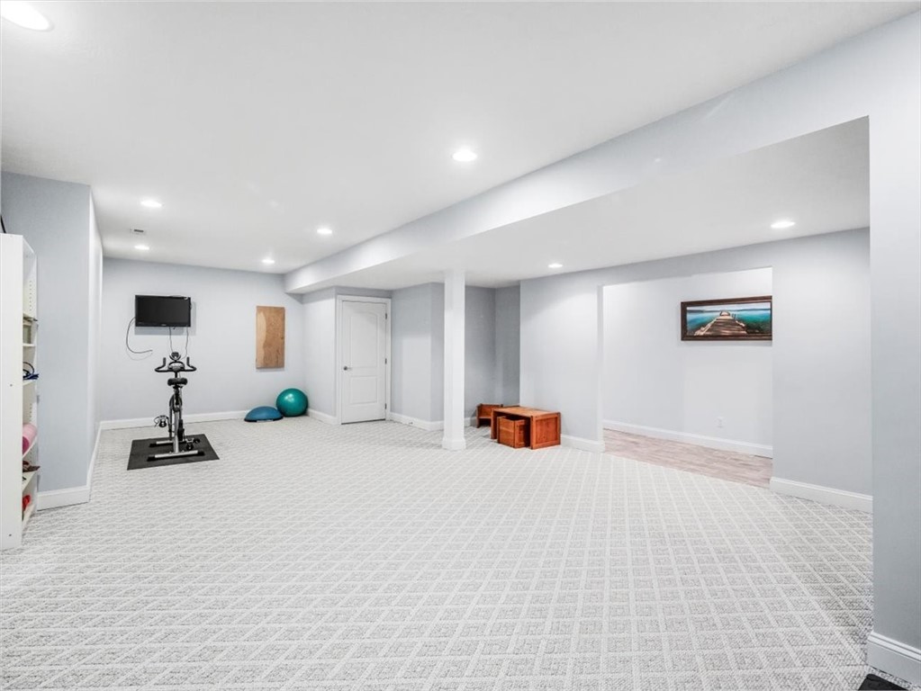 311 Connemara Ct