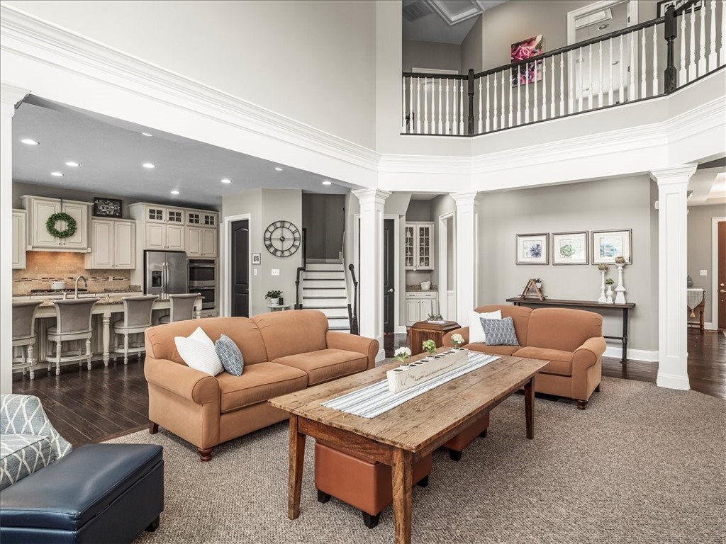 311 Connemara Ct