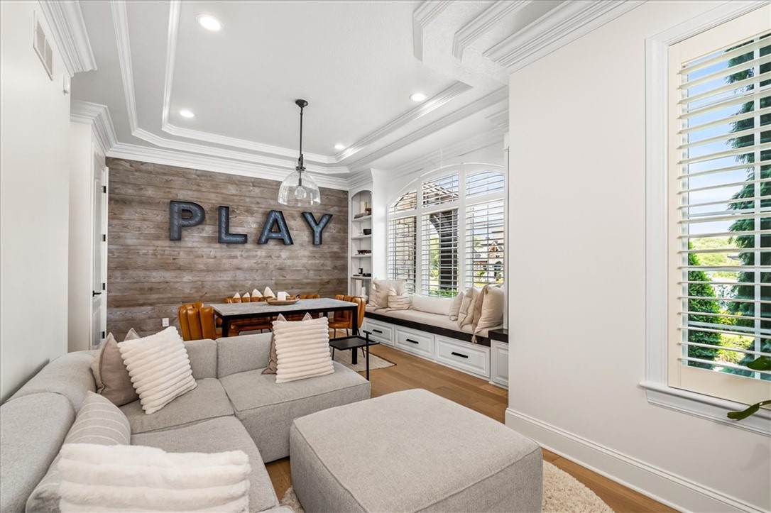 506 Ridge Ct