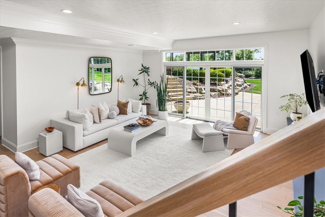 506 Ridge Ct