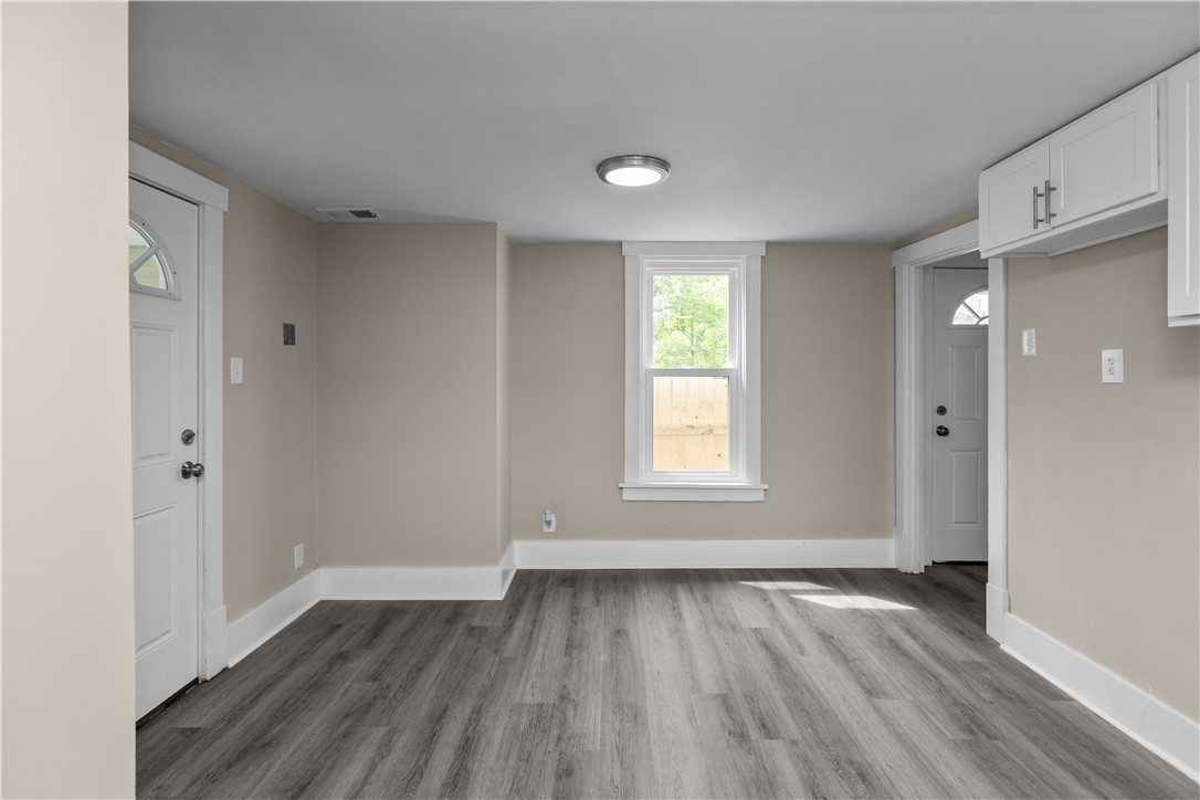 213 Highland Ave