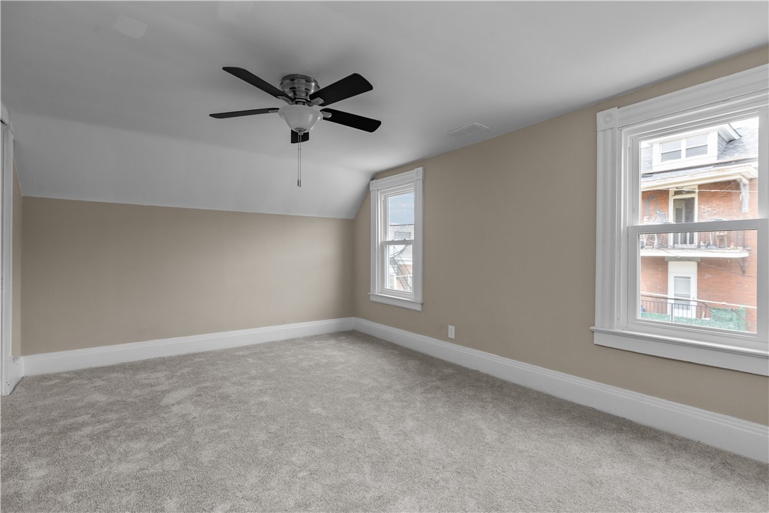 213 Highland Ave