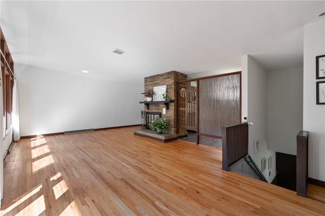 102 Colwyn Road