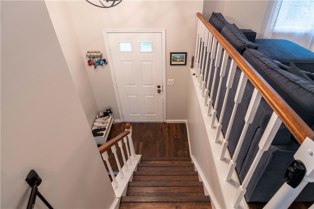 111 Briar Path