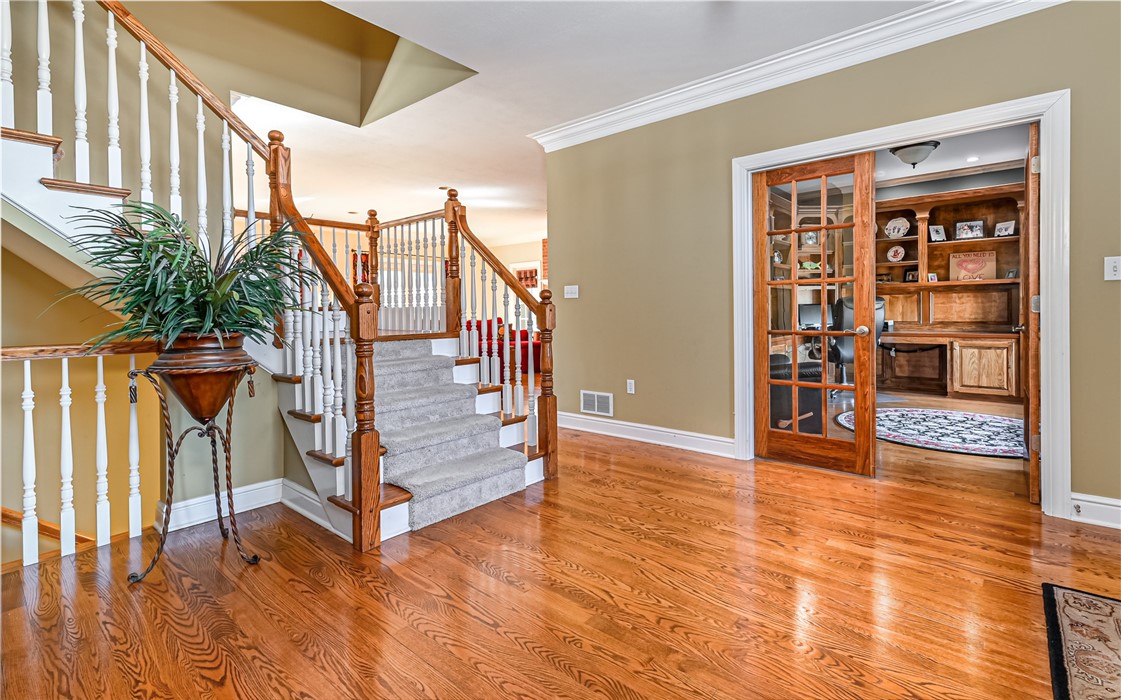 3124 Canterbury Dr