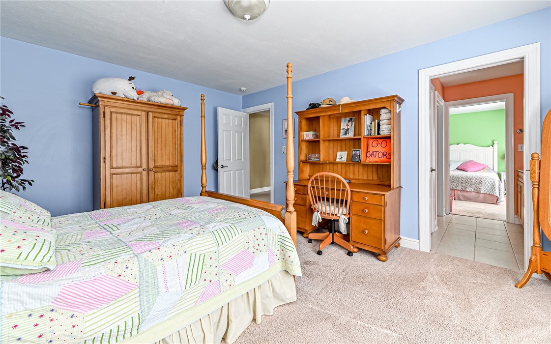 3124 Canterbury Dr
