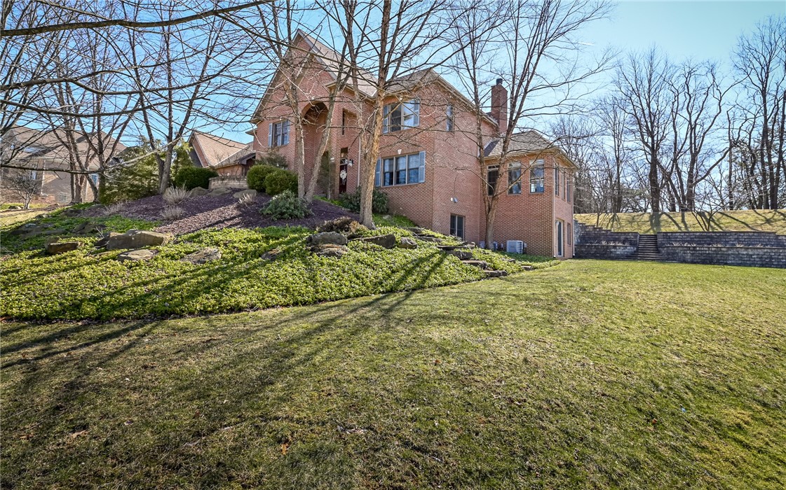 3124 Canterbury Dr