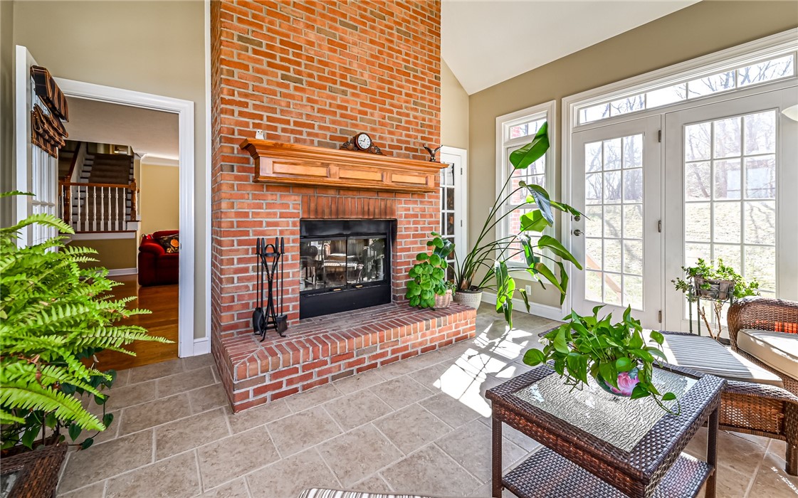 3124 Canterbury Dr