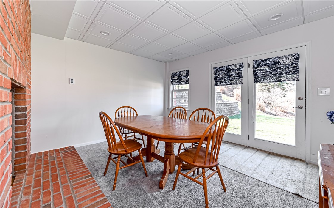 3124 Canterbury Dr