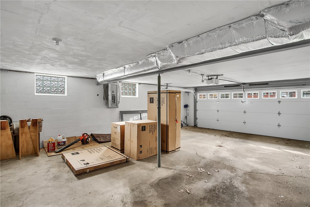 91 Bowstone Rd
