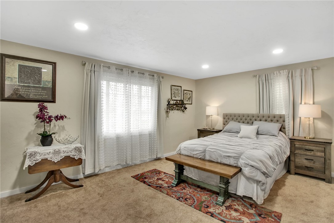 91 Bowstone Rd