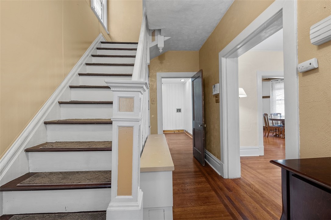 310 Columbia Ave