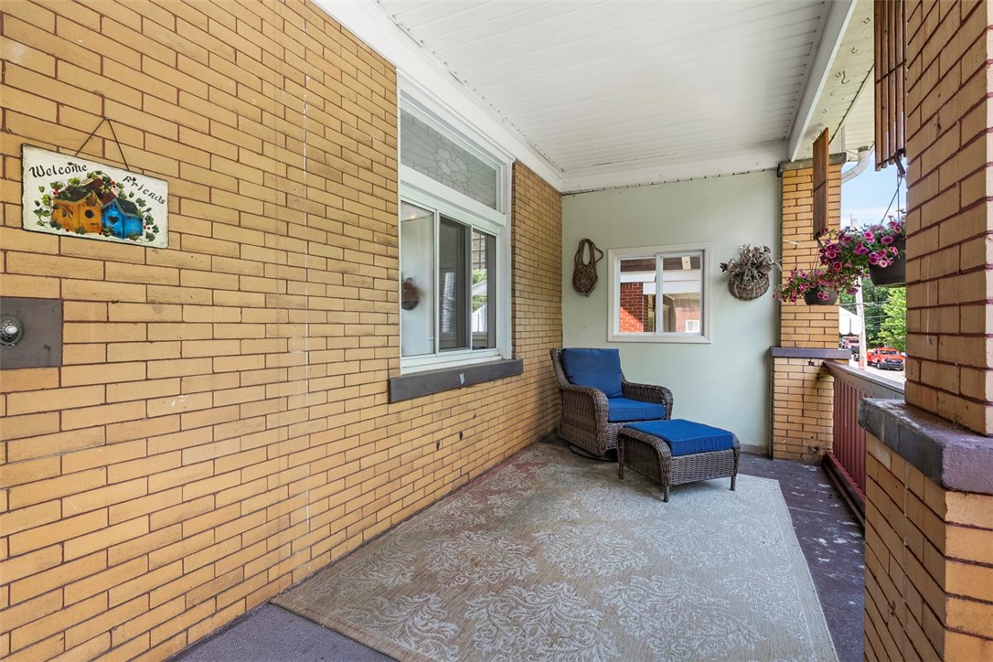 310 Columbia Ave