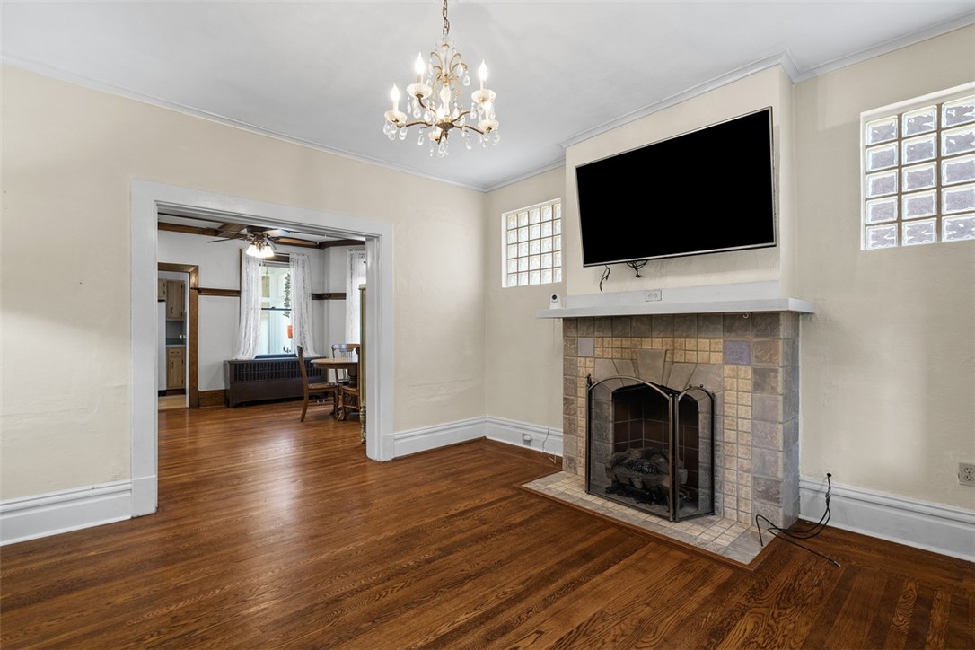 310 Columbia Ave