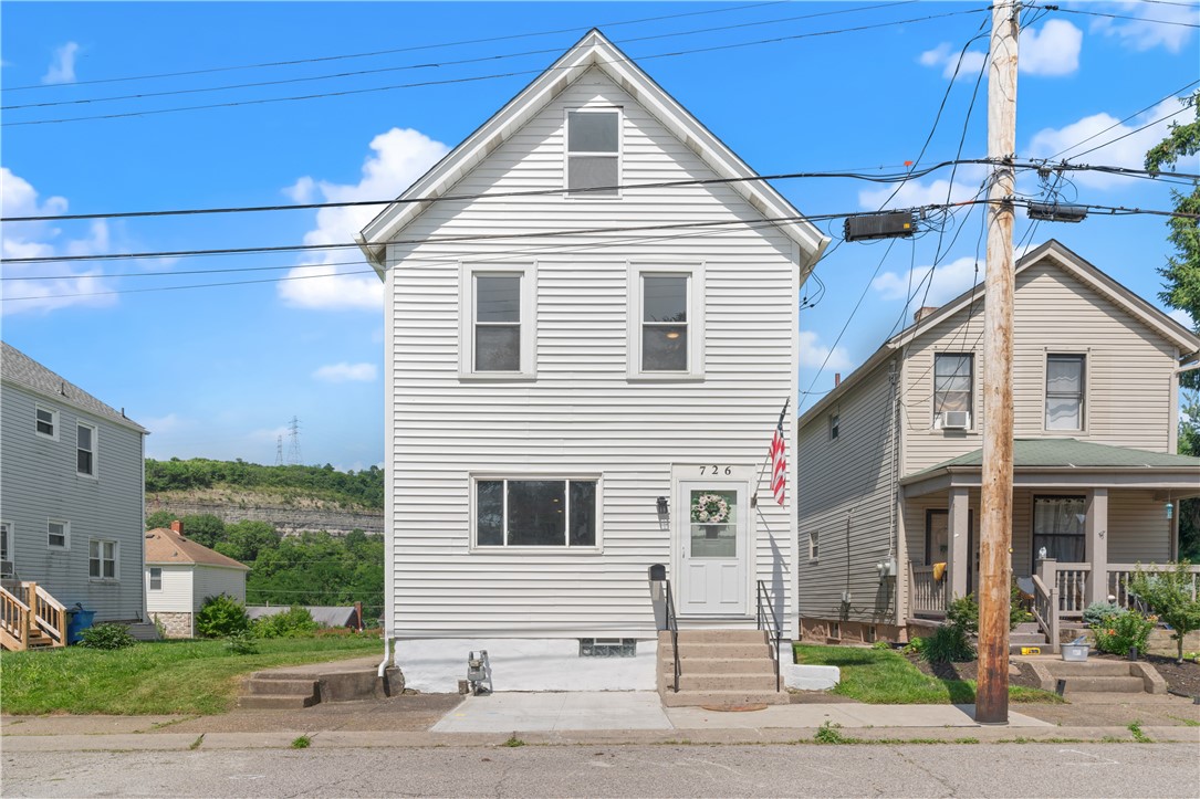 726 Orchard St
