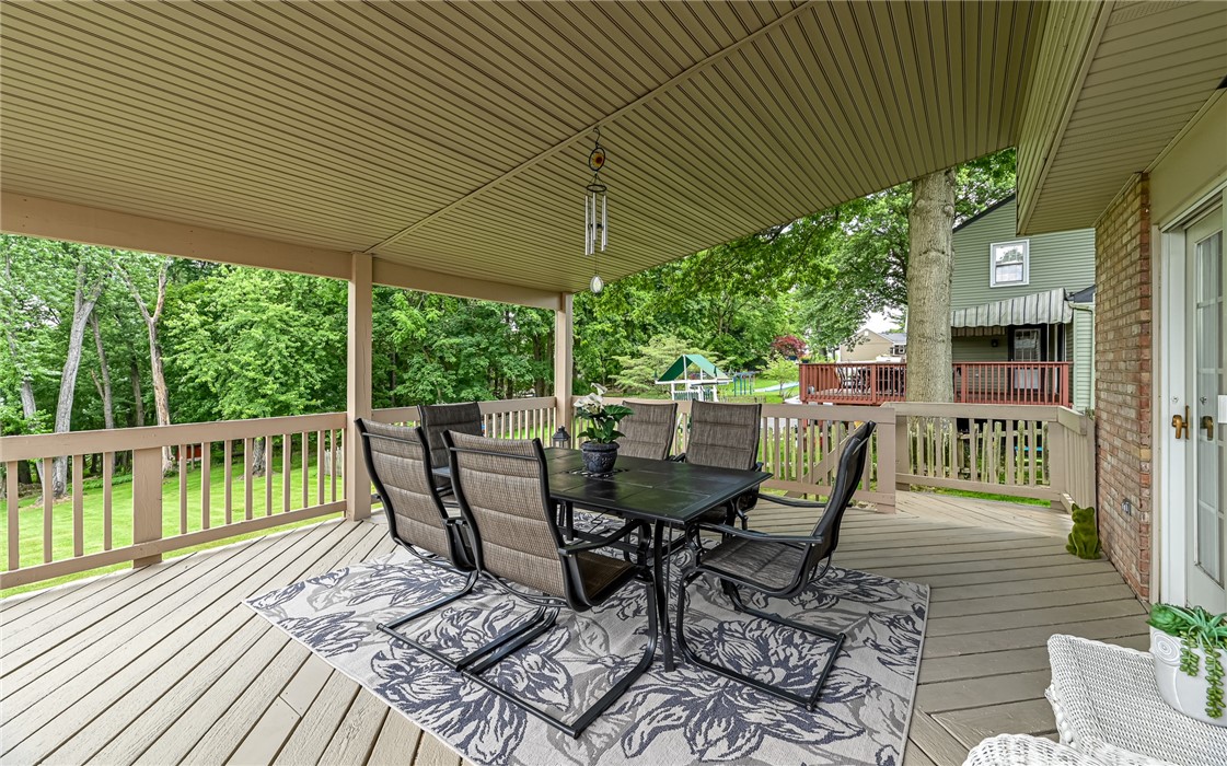 2276 Rochester Rd