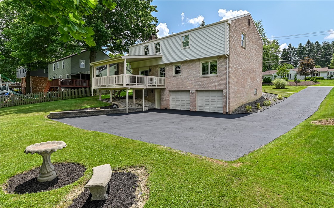 2276 Rochester Rd
