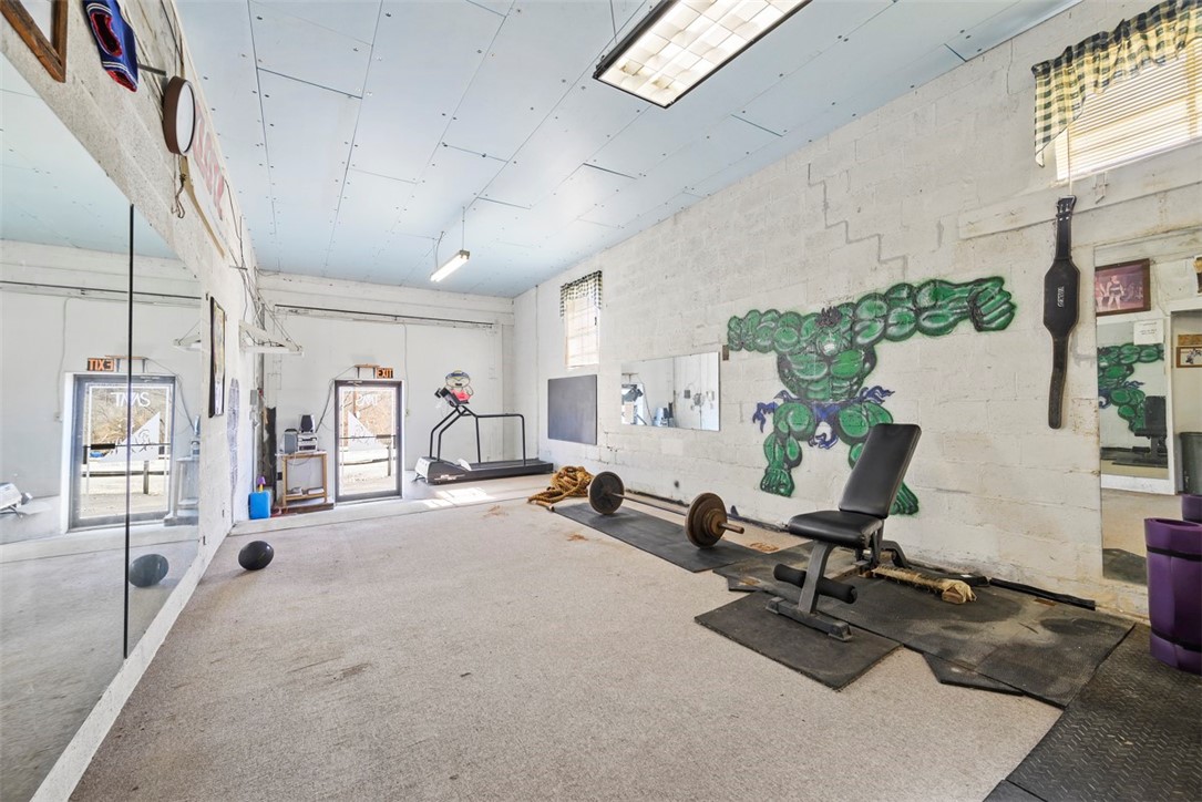 1080A Saxonburg Blvd