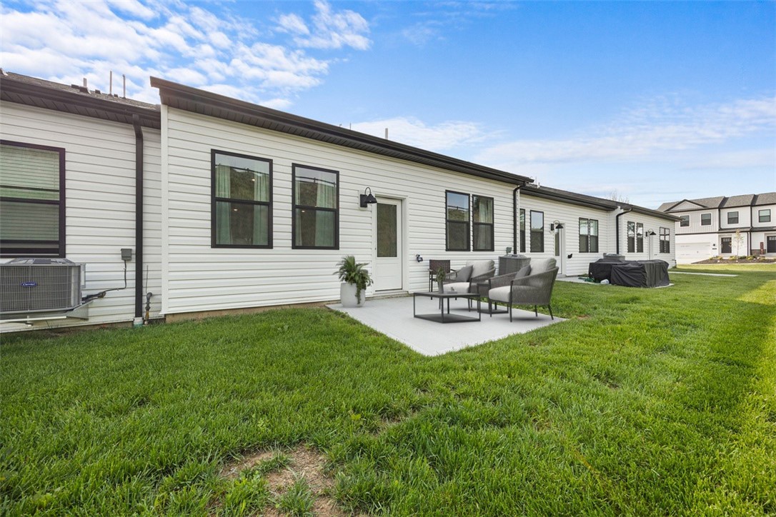 106 Delmonica