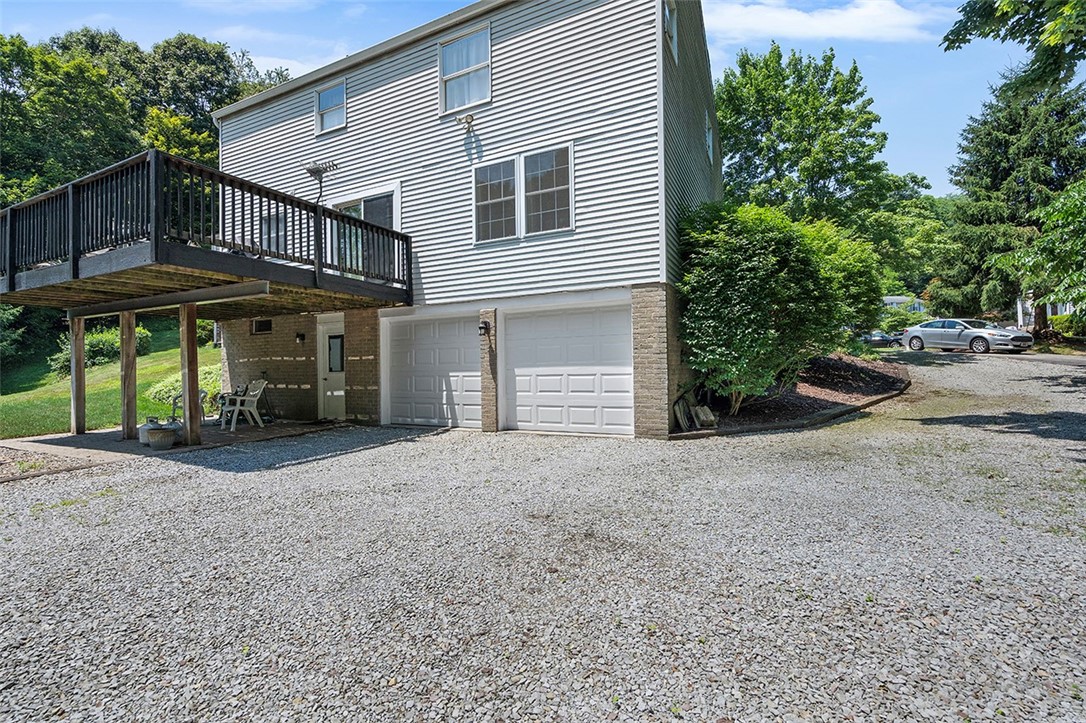 249 Duquesne Blvd
