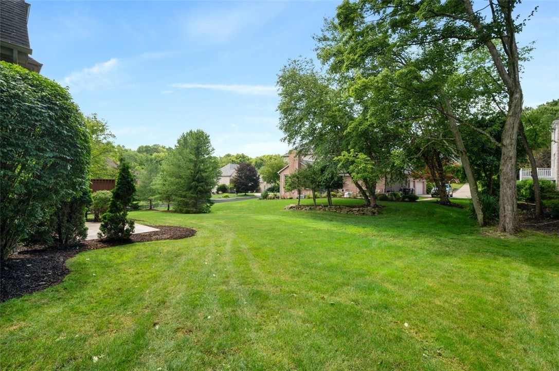 801 Huron Ct